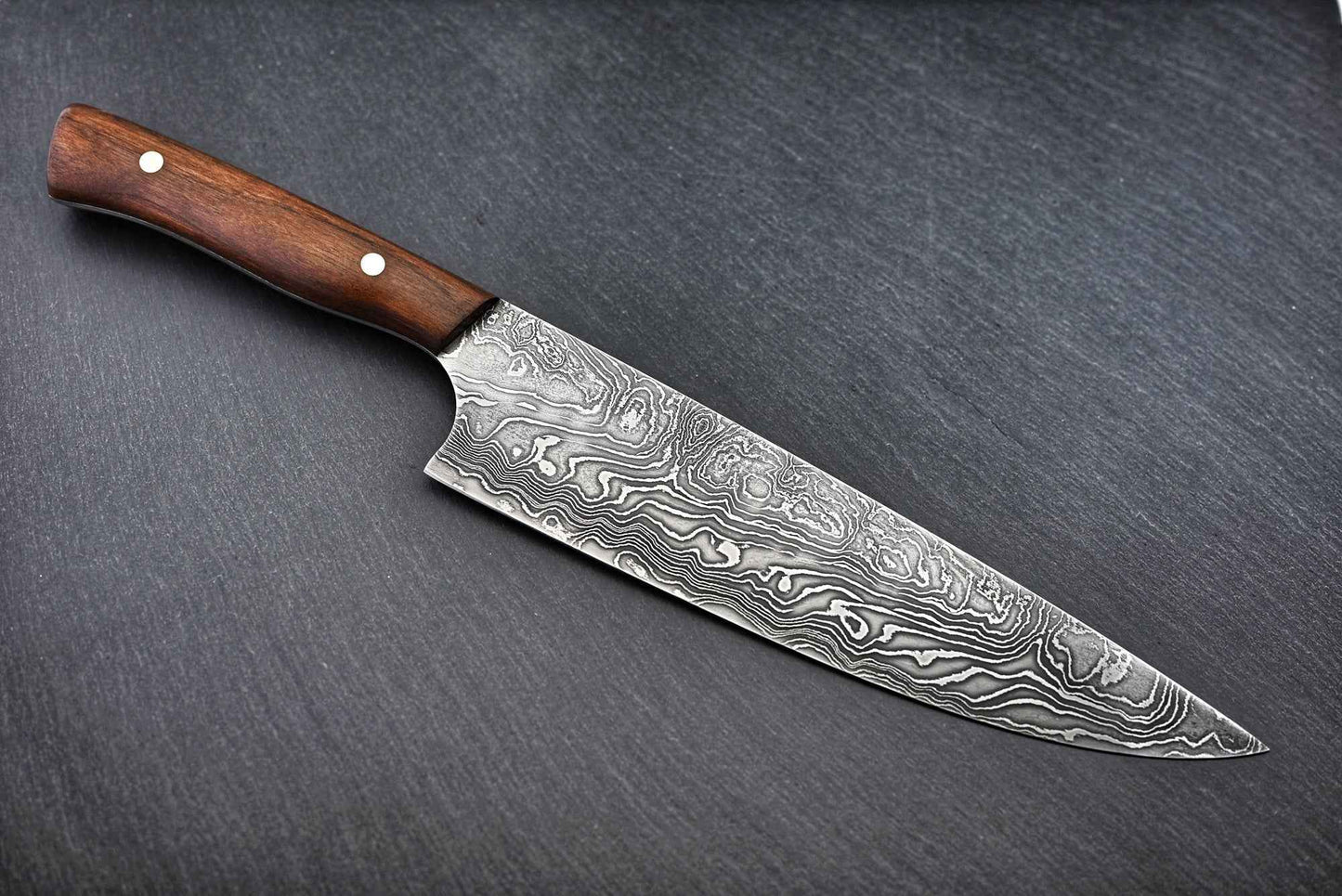 Paschinger 22 cm Damastkochmesser: Wilder-Damastklinge mit Holzgriff, gebogene Schneide