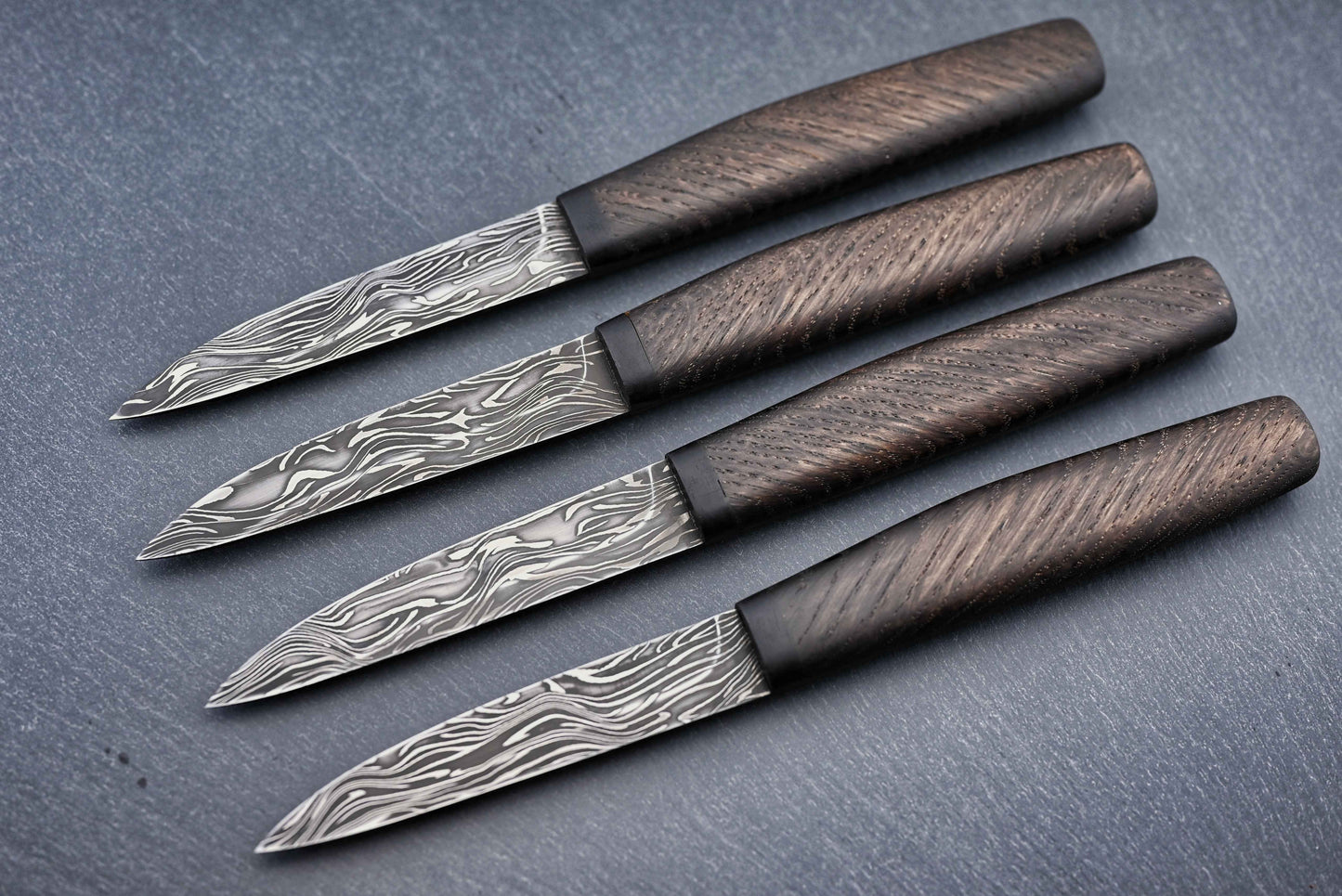 Damast-Steakmesser-Set (Torsionsdamast): 4 Damastklingen mit Holzgriffen