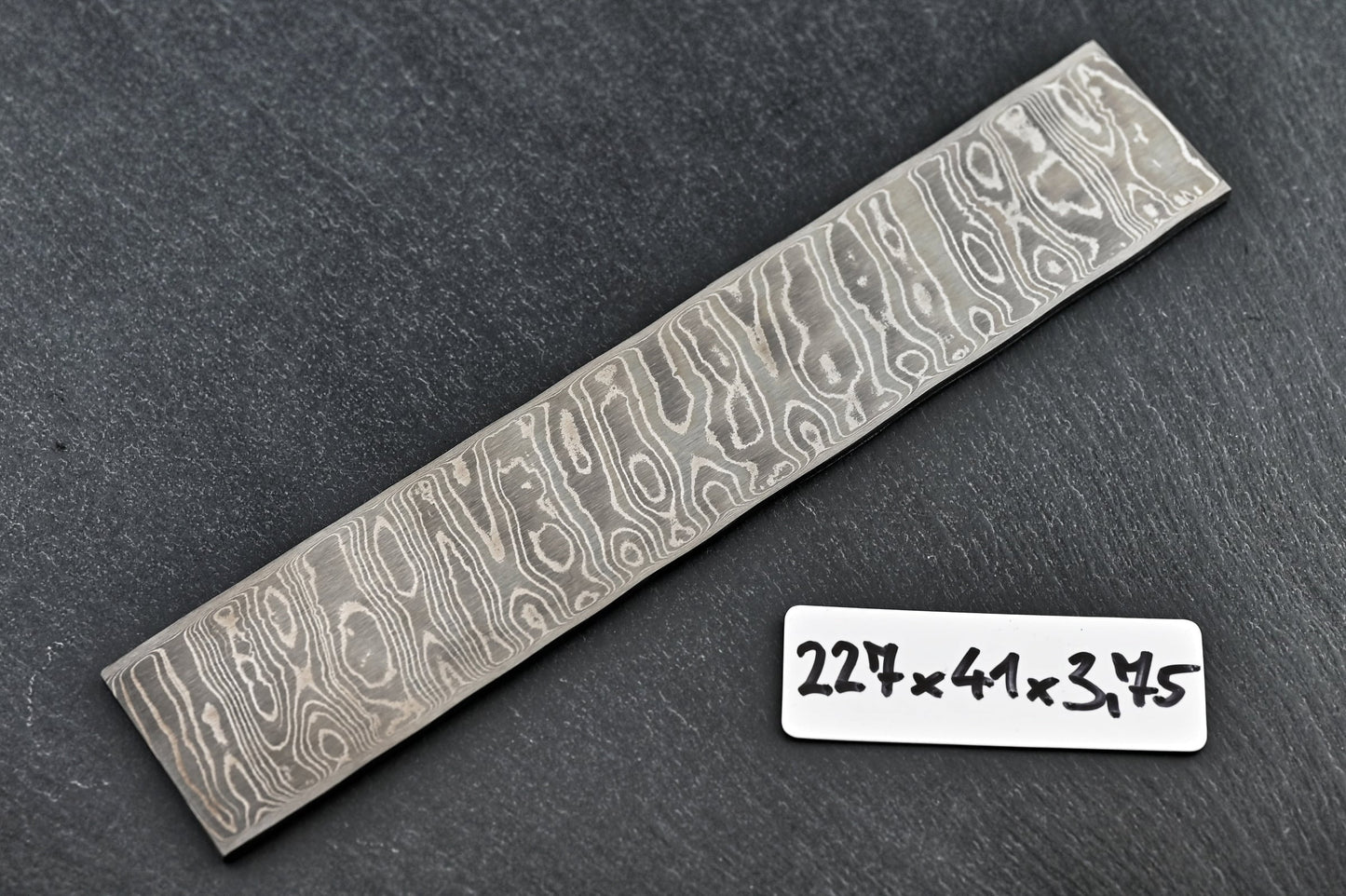 Wilder Damast 3,75 mm Damastklinge, 22×4×3,75, Damastmuster