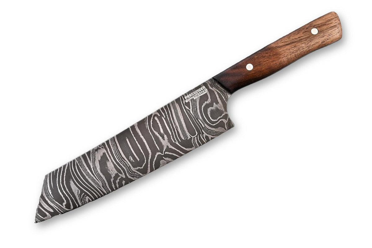 Damast Santoku 185 mm, wilder Damast, Griff aus Nussholz – freigestellt auf weißem Hintergrund