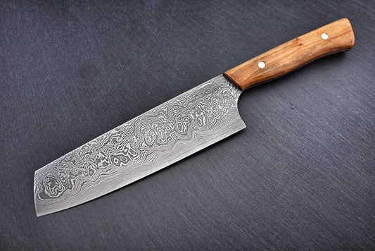 Damast-Santoku 20 cm mit Holzgriff und damaszierten Klingenmuster