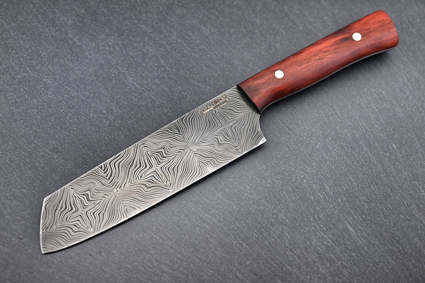 Damast Santoku Mosaikdamast, Damastmuster auf der Klinge, Holzgriff