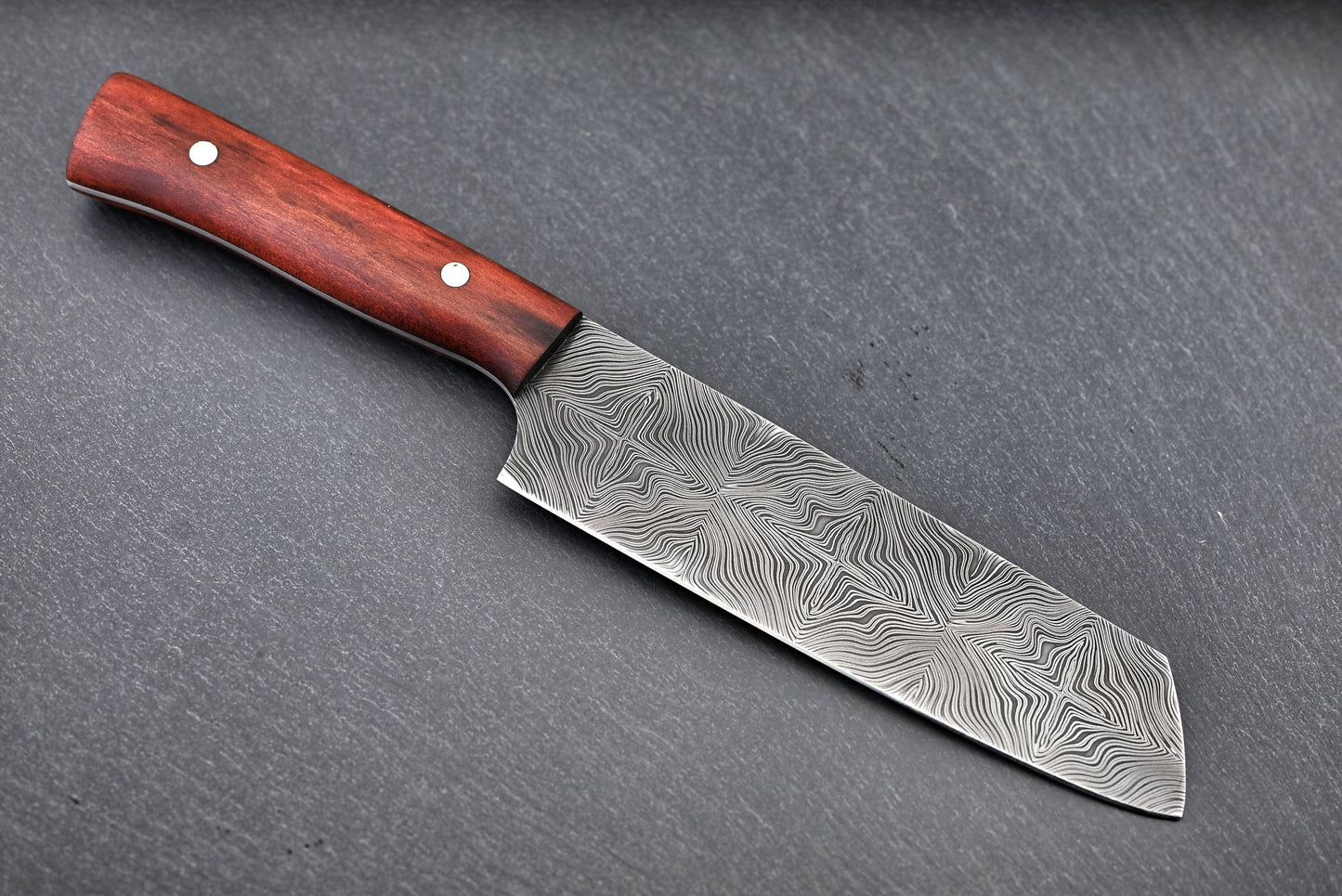 Damast Santoku Mosaikdamast mit Holzgriff und zwei Nieten am Heft